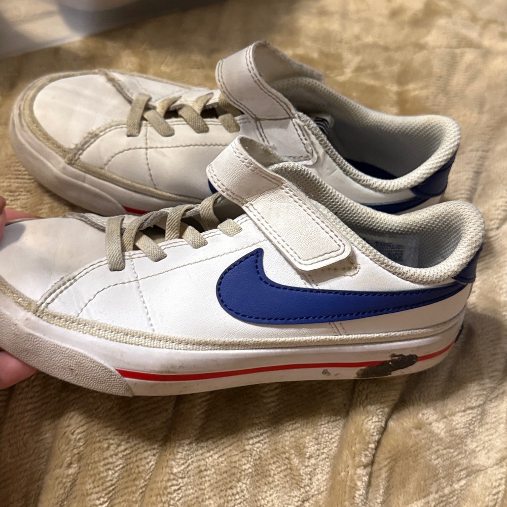 Nike Beige and Cream Sneakers